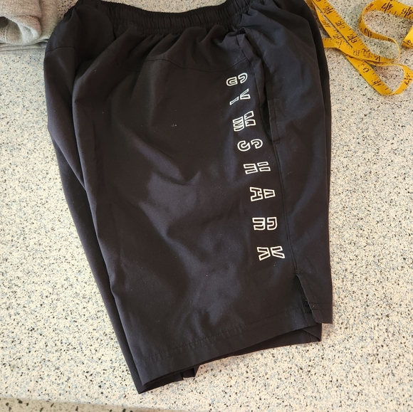 Gymshark XS Shorts - Picture 5 of 7